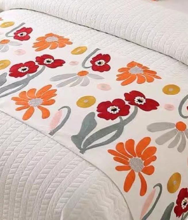 PIECERA BORDADA PARA CAMA SIN FUNDAS DE COJÍN DISEÑO 4 COLOR CREMA - 2