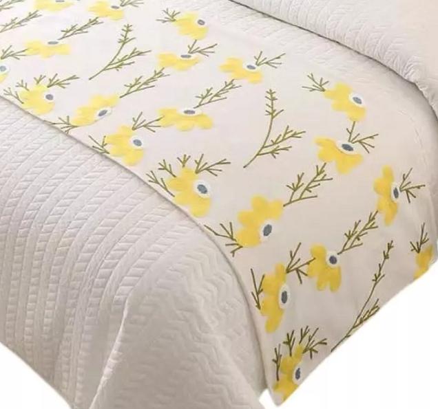 PIECERA BORDADA PARA CAMA SIN FUNDAS DE COJÍN DISEÑO 7 COLOR CREMA - 2