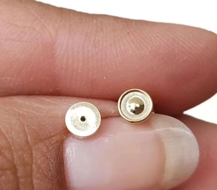 TORNILLO A PRESIÓN DE ORO PARA AROS ABRIDORES, 1 UNIDAD, 14K, COLOR ORO - 2