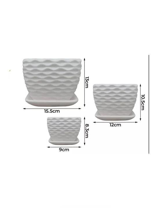 SET DE 3 MACETEROS CUADRADOS BLANCOS CON LÍNEAS CURVAS - 3