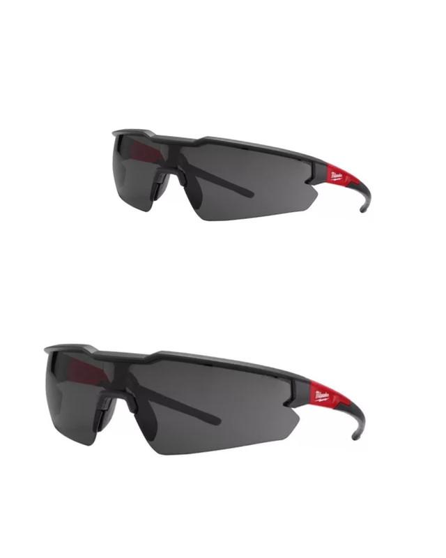 LENTES DE SEGURIDAD ENTINTADOS MILWAUKEE 48-73-2015 - 2