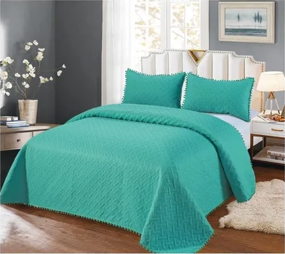 CUBRECAMA QUILT POMPONES 2 PLAZAS COLOR TURQUESA - 1