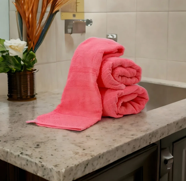 TOALLA DE CUERPO 70X130 CM 100% ALGODON COLOR ROSA LISO - 3