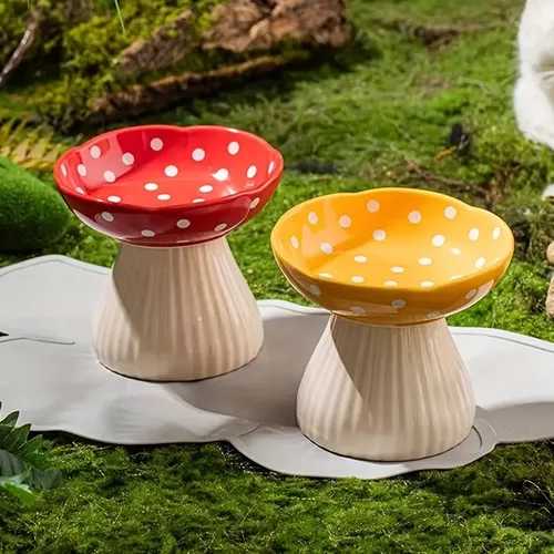PLATO ELEVADO CERAMICA LUNARES MASCOTAS - 4