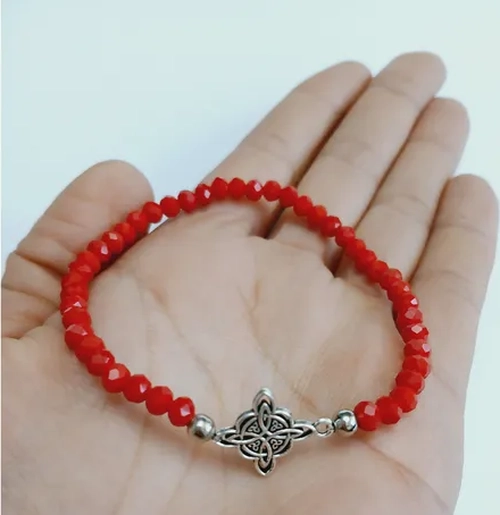 PULSERA PIEDRAS ROJAS NUDO BRUJAS ELASTICA - 4