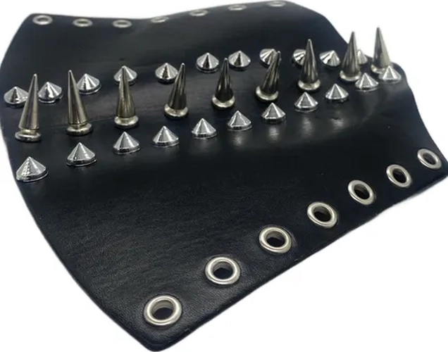 BRAZALETE MEDIEVAL PUNK ROCK MODA - 1