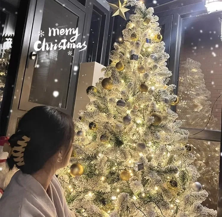 ARBOL DE NAVIDAD BLANCO CON NIEVE ARTIFICIAL 150CM - 2