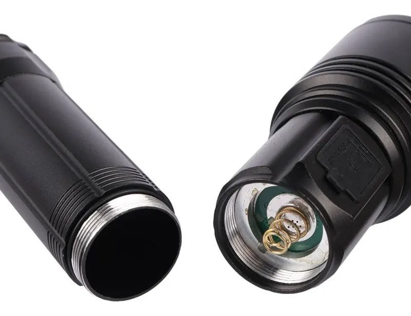LINTERNA LED MULTIFUNCIONAL ALTA POTENCIA RECARGABLE - 3