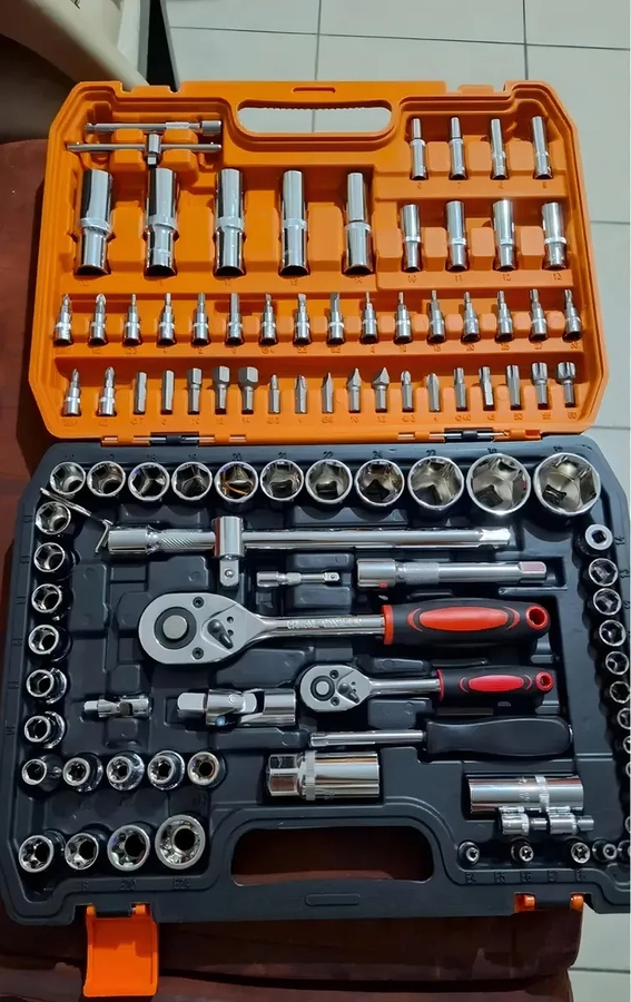 KIT DE HERRAMIENTAS 108 PIEZAS EN CAJA TRANSPORTADO NARANJA - 3