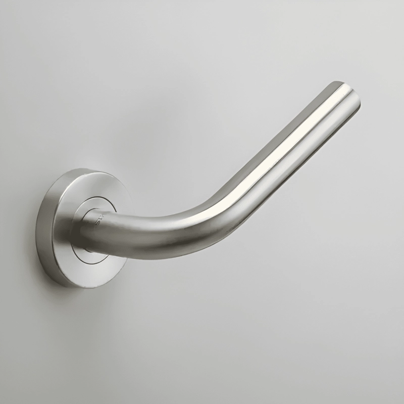 MANILLA DERECHA O IZQUIERDA ACERO INOX 304, MODELO MARTI - 1
