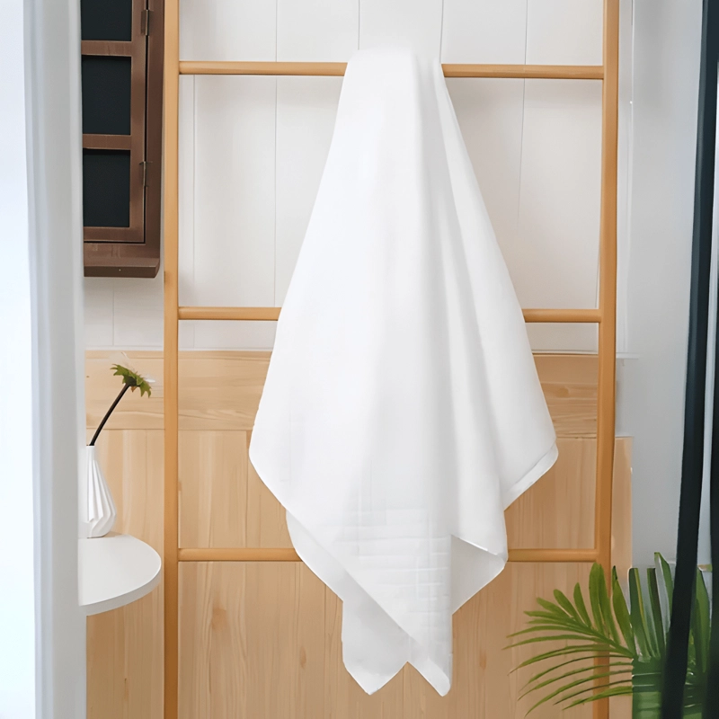 TOALLA DE BAÑO HOMEY 100% ALGODON LISO 70X130CM CON BORDADO - 1