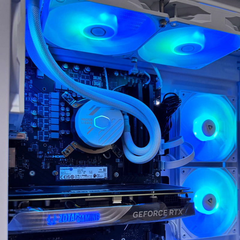 PC GAMER AMD RYZEN 7 9700X 8-CORE + 32GB + RTX 3060 12GB - 7
