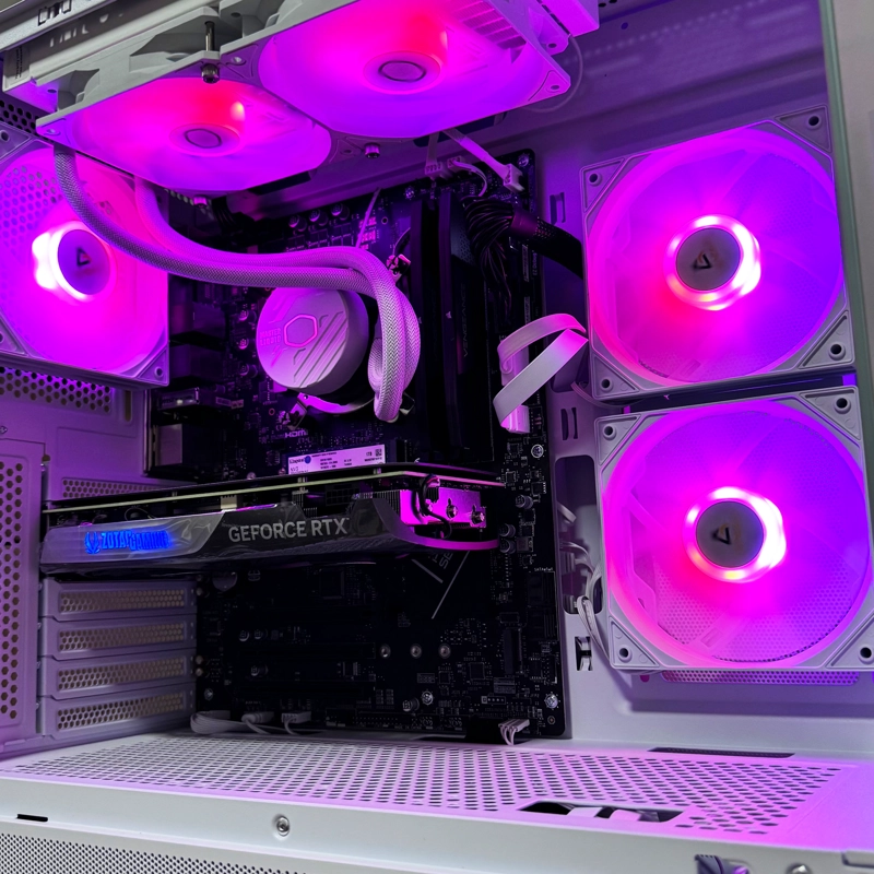 PC GAMER AMD RYZEN 5 7600 6-CORE + 32GB + RX 9060 XT 16GB - 5