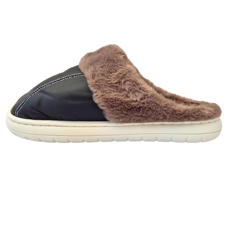 PANTUFLA DESCANSO HOMBRE TIPO ECO CUERO SUELA CONFORTABLE 2024-15 - 2