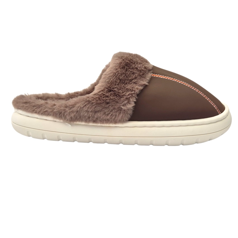 PANTUFLA DESCANSO HOMBRE TIPO ECO CUERO SUELA CONFORTABLE 2024-15 - 2
