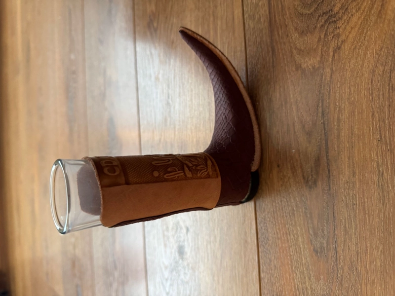 VASO SHOT TEQUILERO CON BOTA FORRO CUERO ORIGINAL MEXICANO C - 2