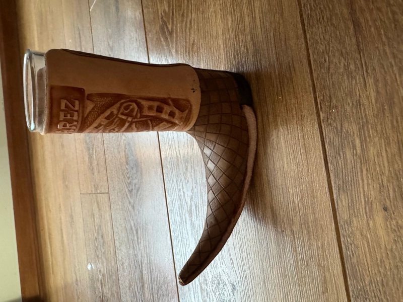 VASO SHOT TEQUILERO CON BOTA FORRO CUERO ORIGINAL MEXICANO G - 3
