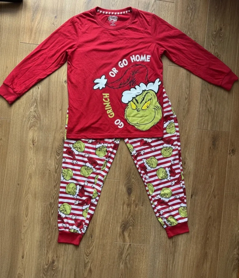 PIJAMA EL GRINCH NAVIDAD CONJUNTO POLERA Y PANTALON TALLA S (1 USO) - 4