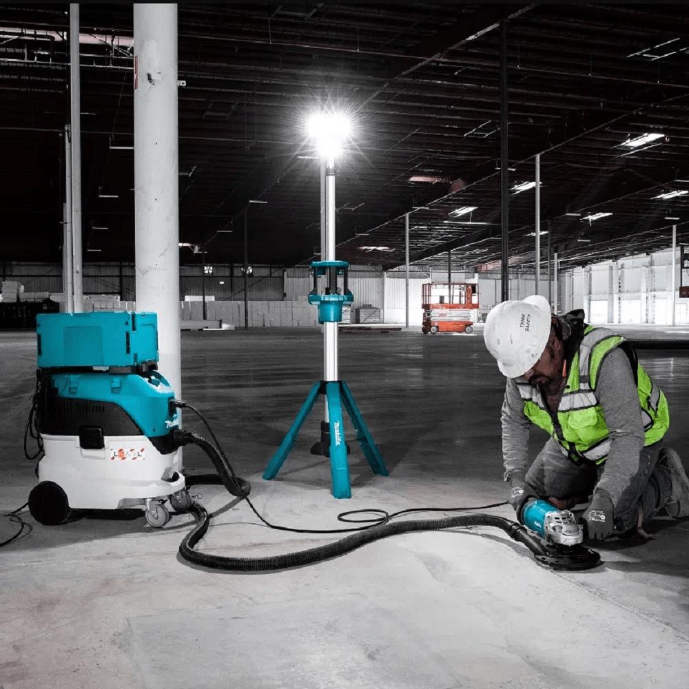 LUZ LED ESCENA 18V 3 FOCOS MOV. IND. TRÍPODE DML814 MAKITA - 3