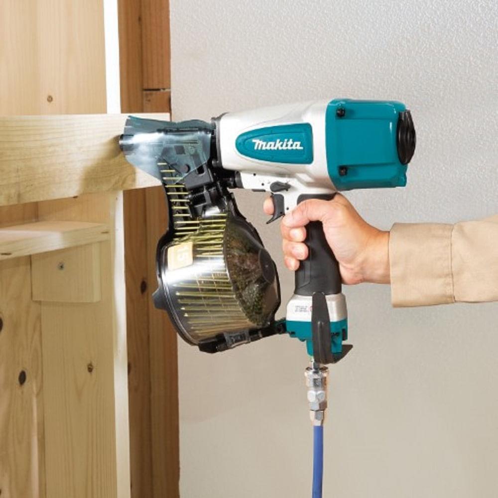 CLAVADORA CAPACIDAD DE CLAVO 1-1/2'' A 2-1/2'' AN613 MAKITA - 2