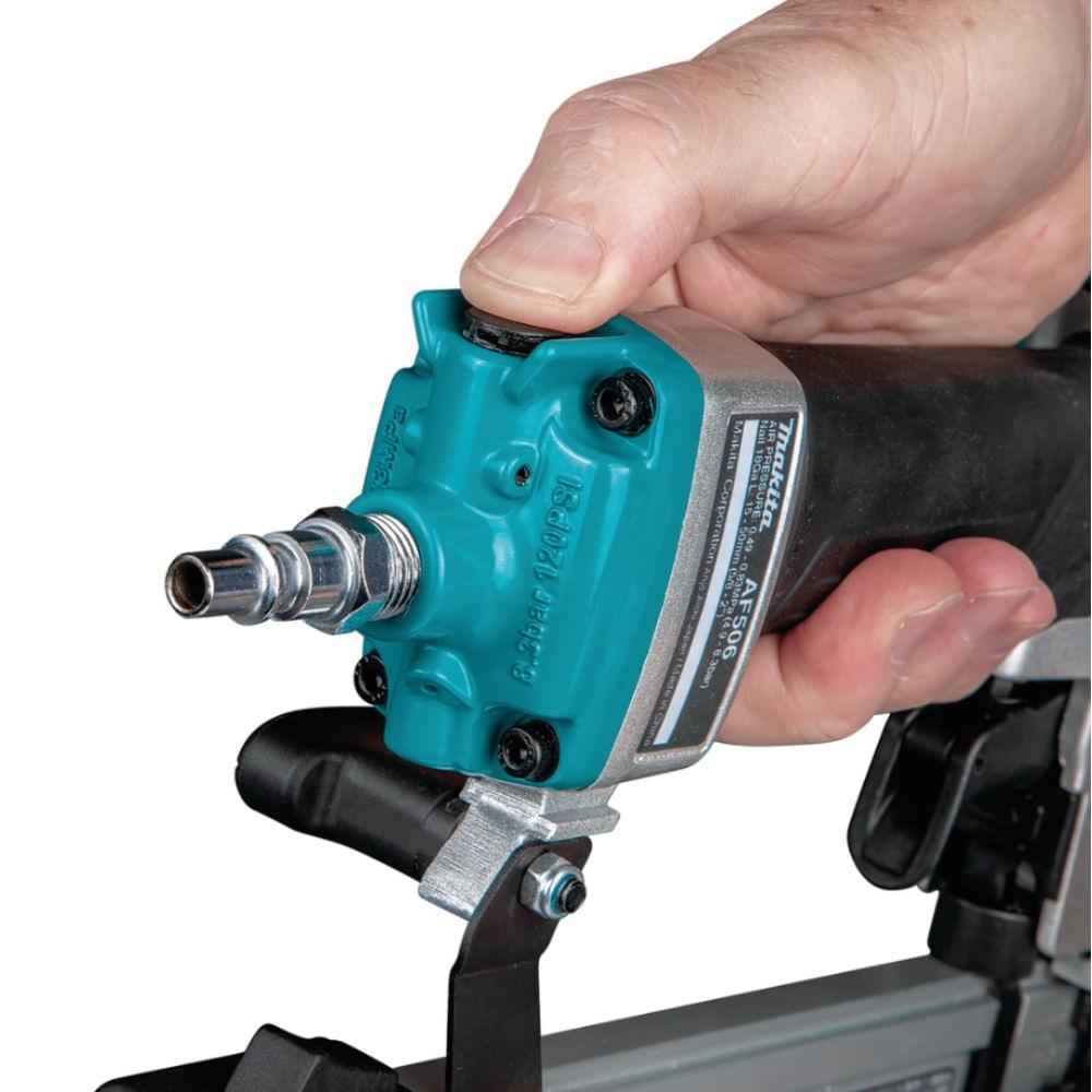 CLAVADORA NEUMÁTICA 18GA AF506 MAKITA - 2