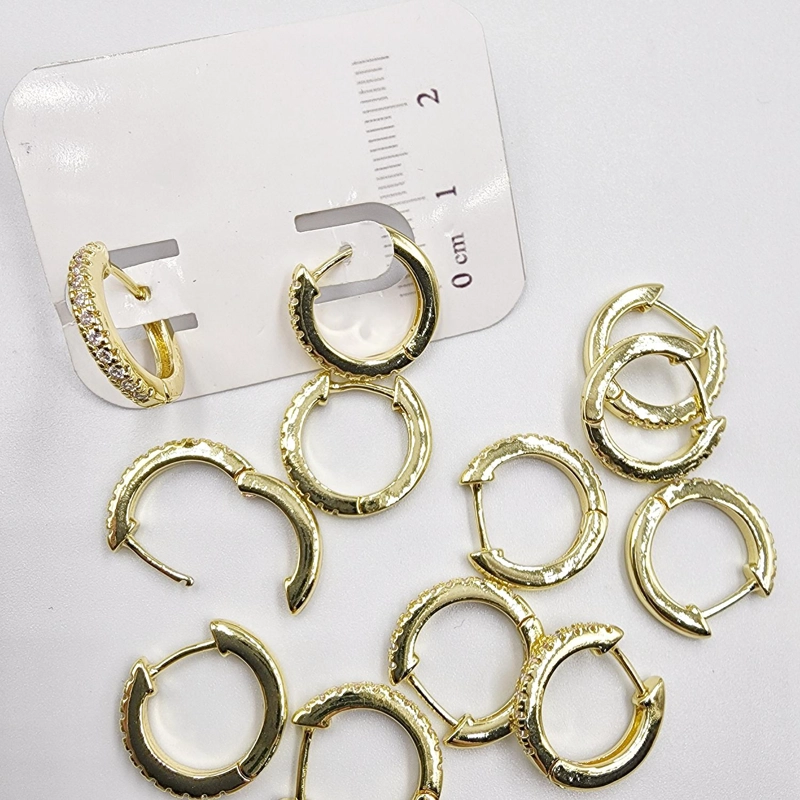 SET DE 6 PARES DE BASES DE AROS CON BAÑO DE ORO MODELOS 1 TAMAÑO TALLA UNICA HUGSOLO2 - 1