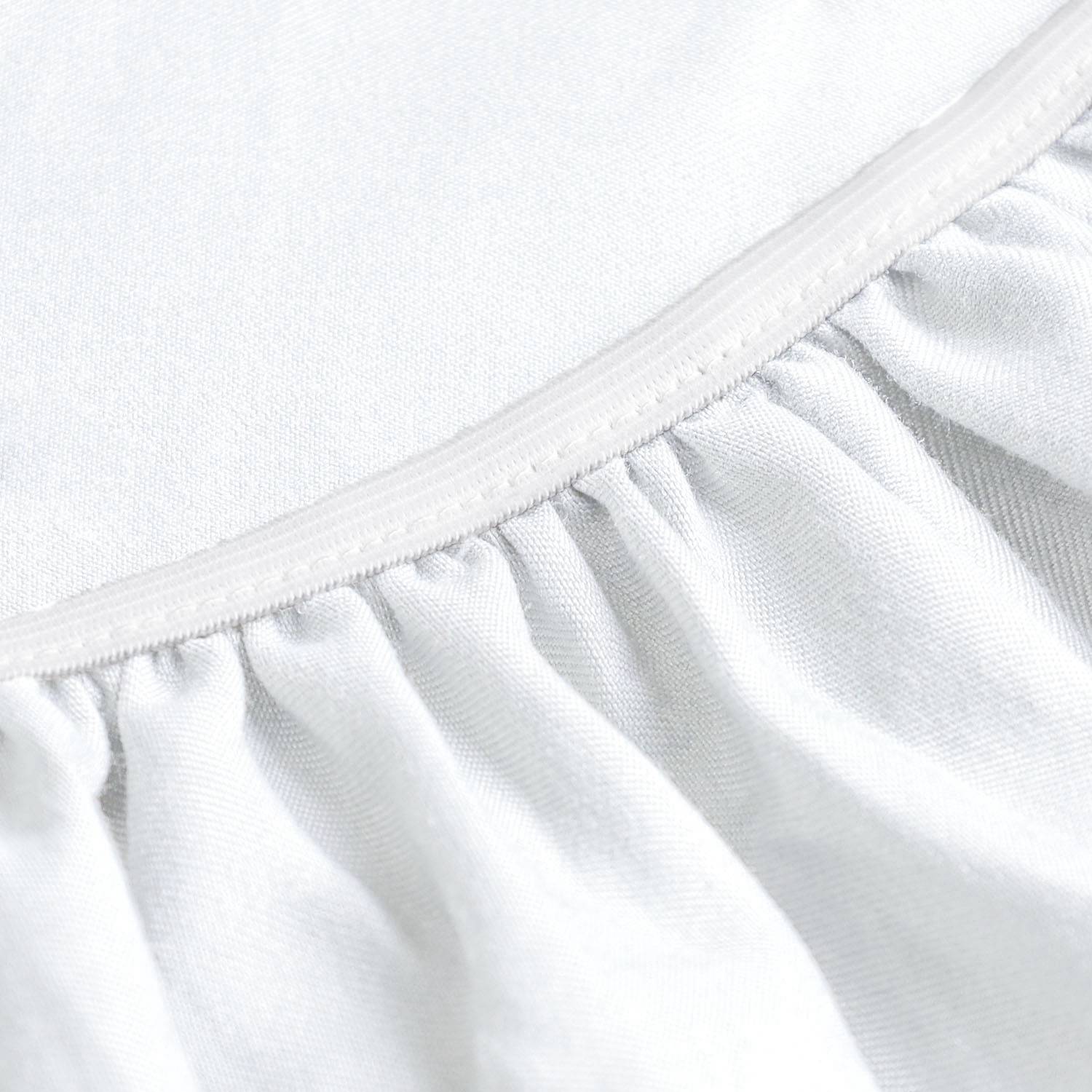 SÁBANA BAJERA 3ANGELI 1 PLAZA MICROFIBRA BLANCO LISO SOFT AJUSTABLE 1800 - 3