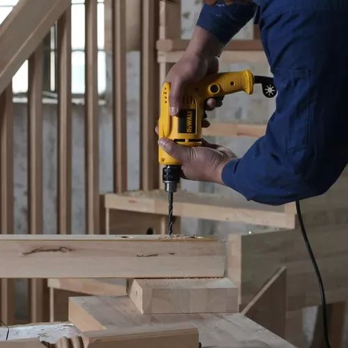 TALADRO ROTACIÓN 3/8 550W DEWALT DWD014-B2 COLOR AMARILLO - 2