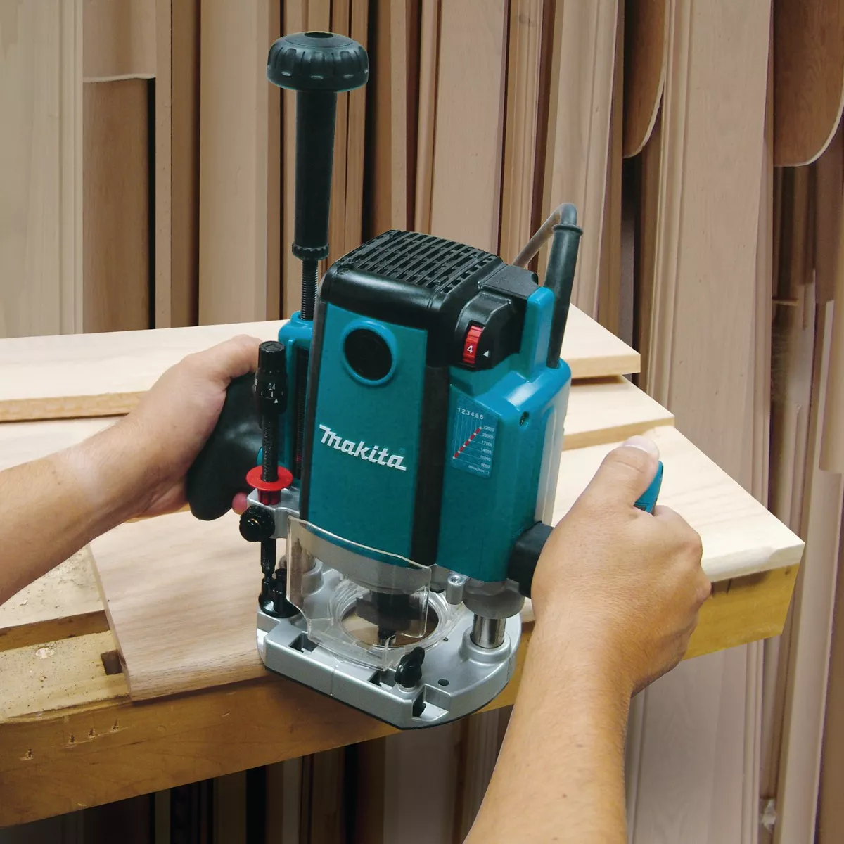 FRESADORA RECORTADORA 12MM (1/2'') 2100W MAKITA RP2301FC - 4
