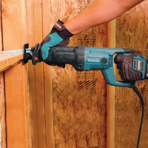 SIERRA SABLE 1010W MAKITA JR3050T - 4