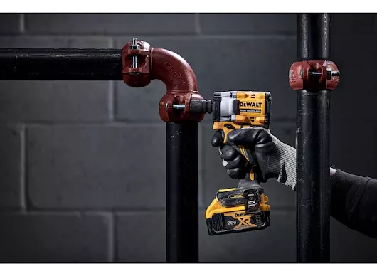 LLAVE IMPACTO DEWALT 1/2 ATOMIC 20V S/BATERÍA DCF922B-B3 - 5