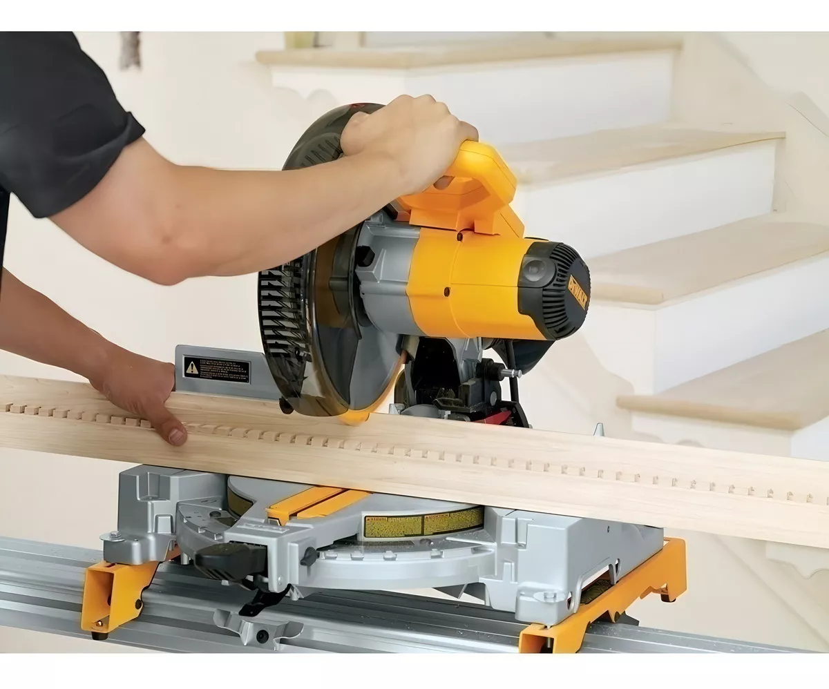 SIERRA INGLETADORA DEWALT DW714 1650W - 220V - 4
