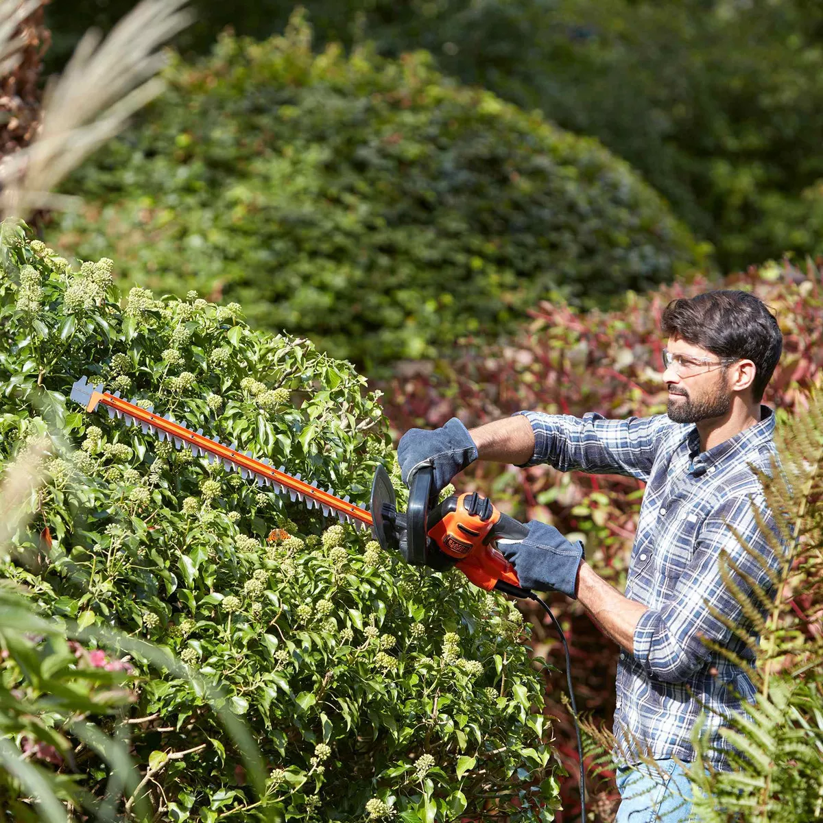 CORTASETOS 500W CORTE 7/8' BLACK+DECKER BEHTS401-B2C NARANJA - 2