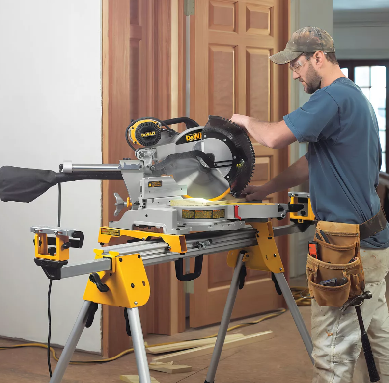 SIERRA INGLETEADORA 12 TELESCÓPICA 1675W DEWALT DWS780-B2 - 6