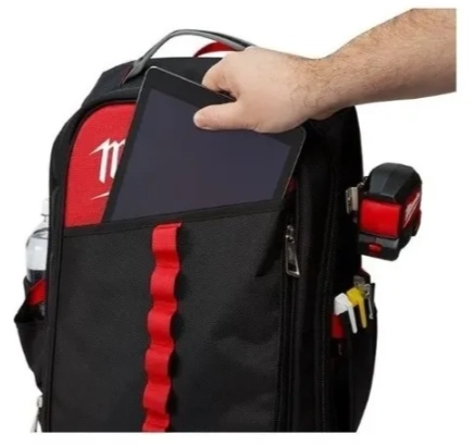 MOCHILA PARA HERRAMIENTAS MILWAUKEE 22 BOLSILLOS 48-22-8202 EN COLOR NEGRO - 2