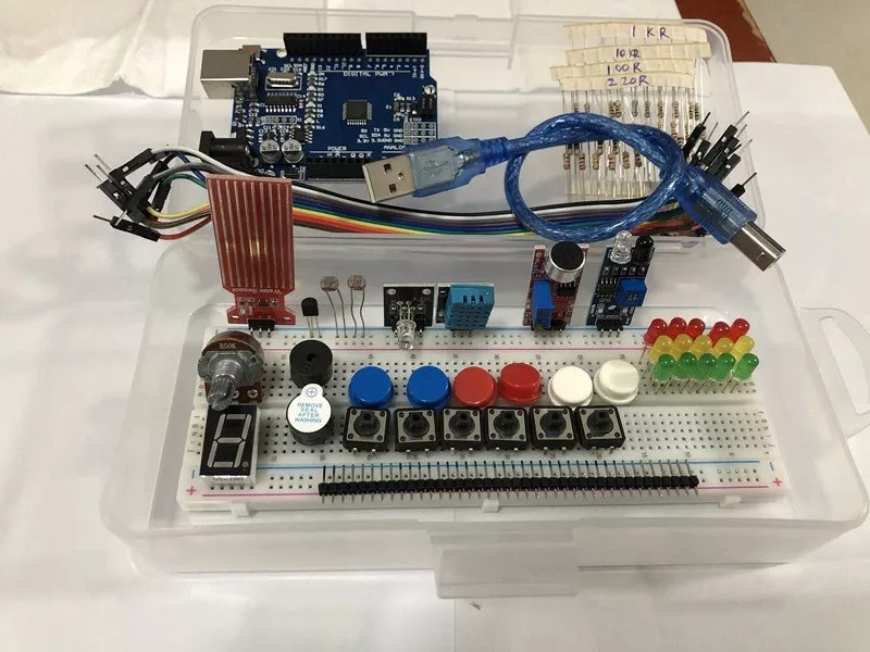 KIT BÁSICO ARDUINO UNO COMPATIBLE EN CAJA - 3