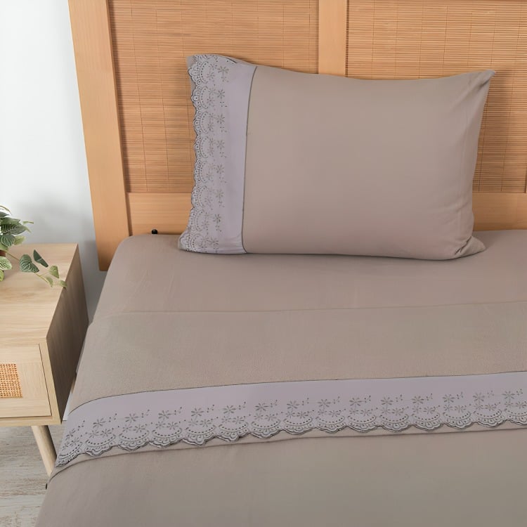 JUEGO DE SÁBANAS POLAR LISA BRODERIE 1.5 PLAZAS / TAUPE – MASHINI - 2