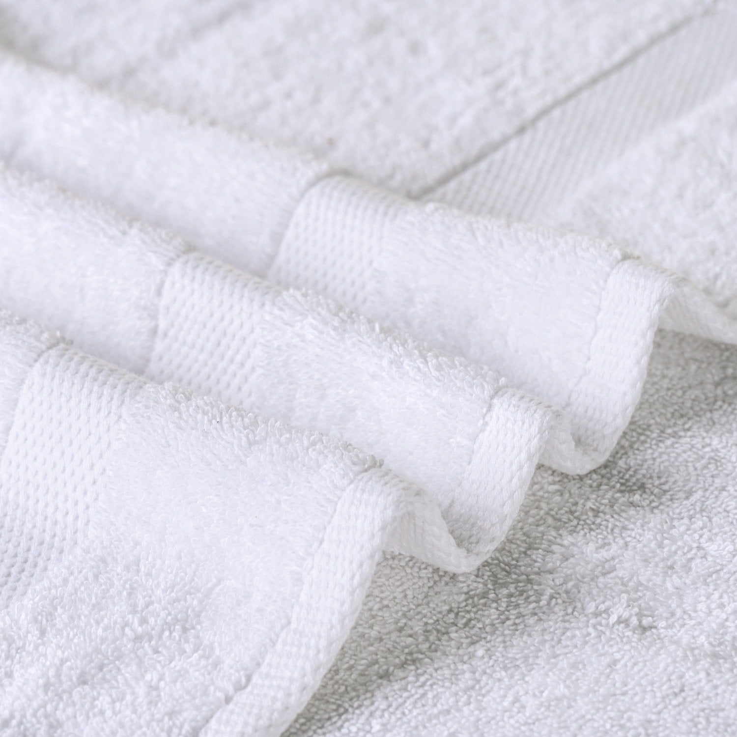 TOALLA DE BAÑO 70×140 CM / BLANCO – LOURDES - 3