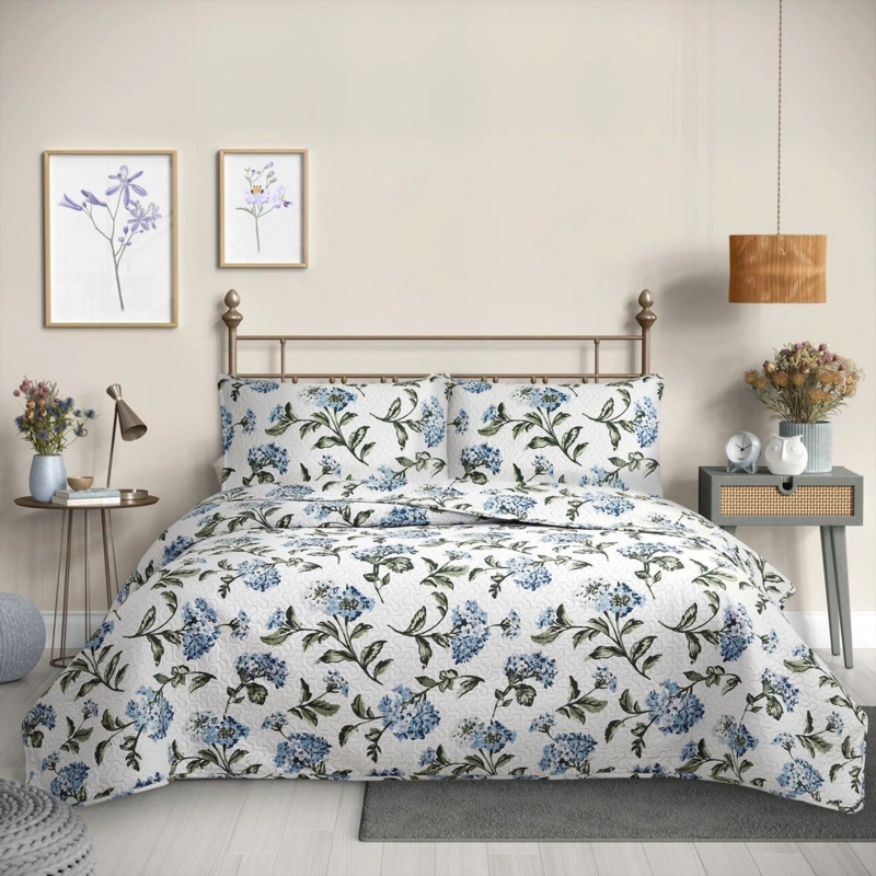 CUBRECAMA QUILT REVERSIBLE QUEEN 220 X 240 CM ESTAMPADO AZUL FLOWERS COLLECTION MARTINE - 1