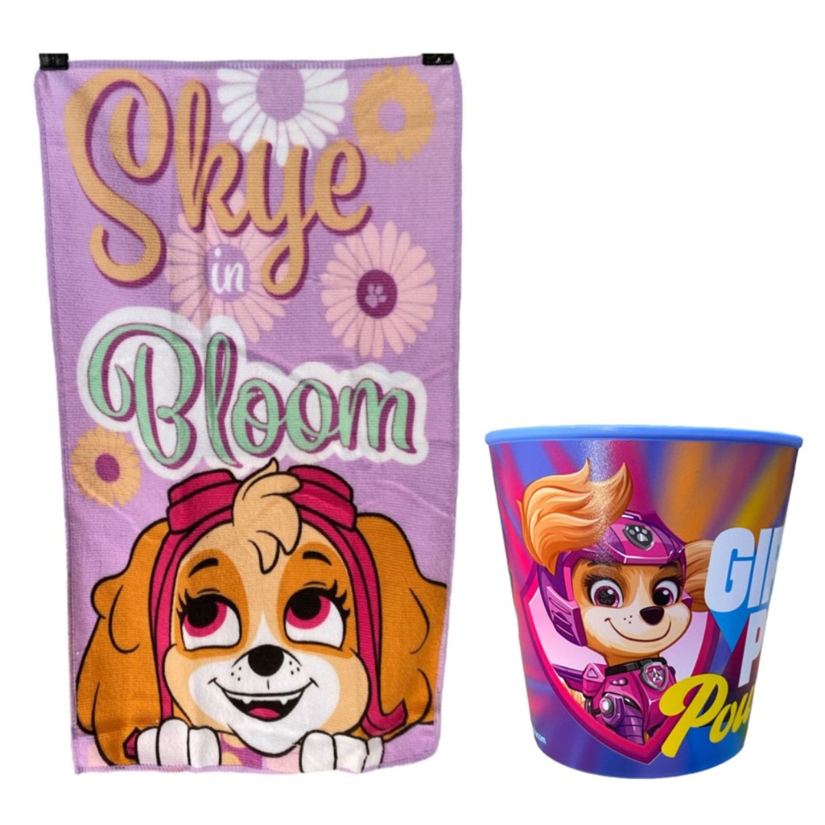SET 2 PIEZAS TOALLA 30X50CM CON VASO PARVULO SKYE PAW PATROL - 1