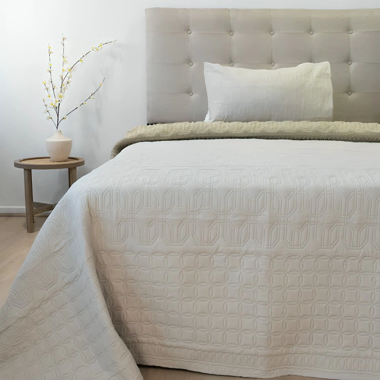 QUILT HOTPRESS VIENA CON SHERPA 1.5 PLAZAS / BEIGE – DORAL - 2