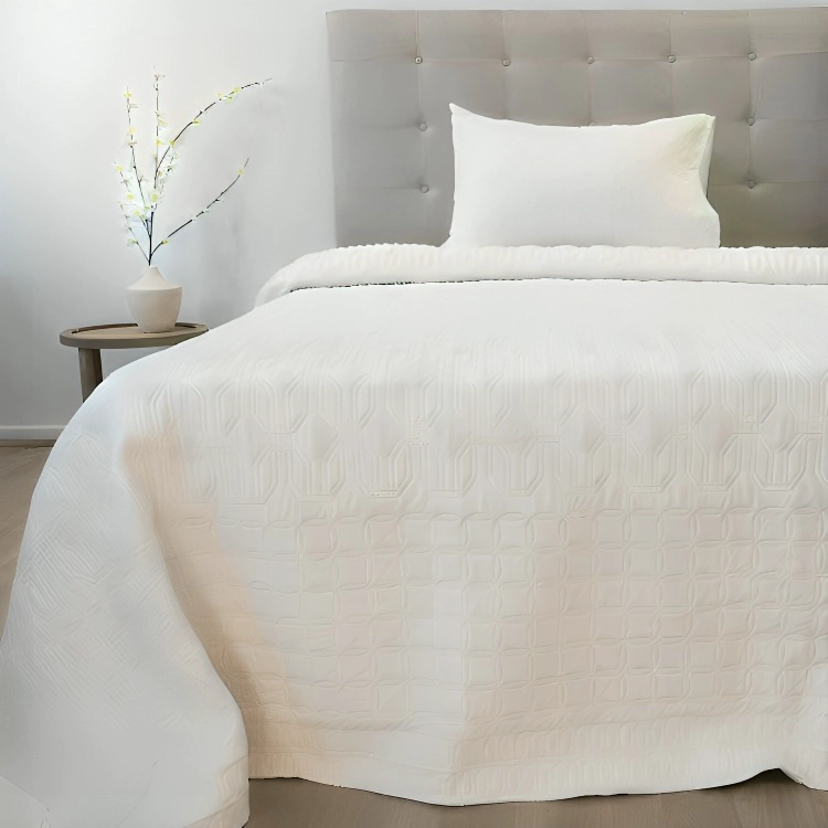 QUILT HOTPRESS VIENA CON SHERPA 2,5 PLAZAS / BEIGE – DORAL - 2