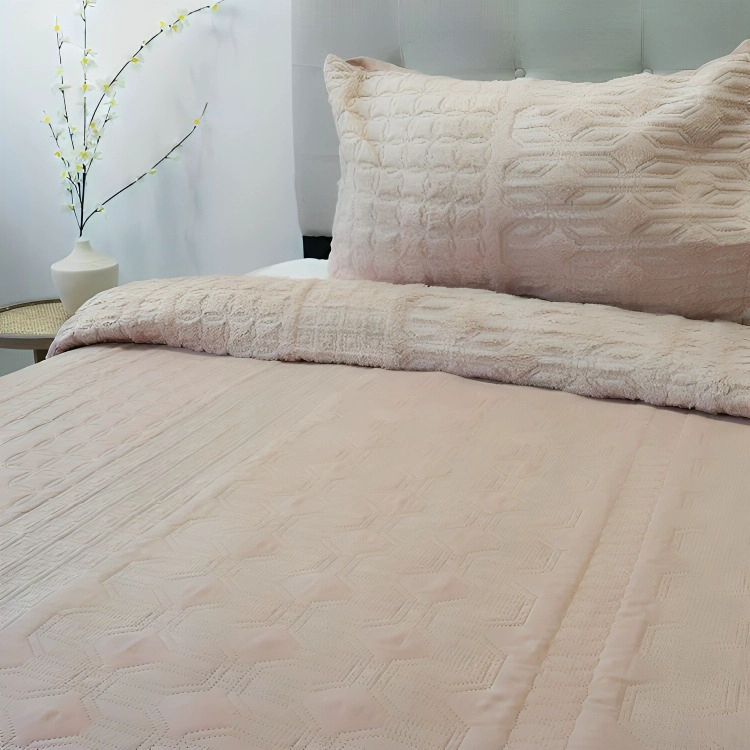 QUILT HOTPRESS VIENA CON SHERPA 2 PLAZAS / ROSA VIEJO – DORAL - 1