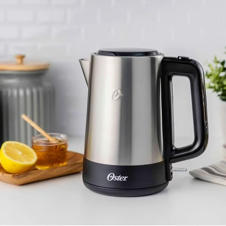 HERVIDOR ELE CTRICO OSTER® DE ACERO INOXIDABLE 1700 ML  BVSTKE671 - 1