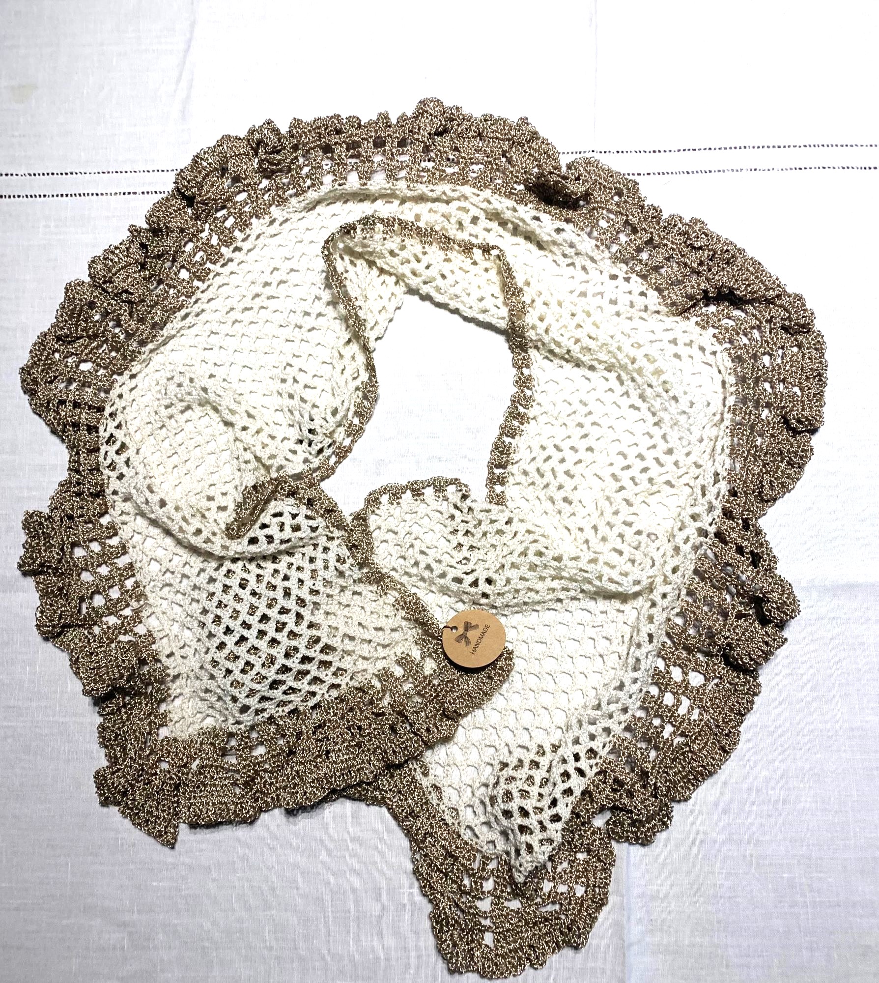 CUELLO ALGODÓN GOIC DISEÑOS MARFIL HECHO A MANO DISEÑO EXCLUSIVO - 1