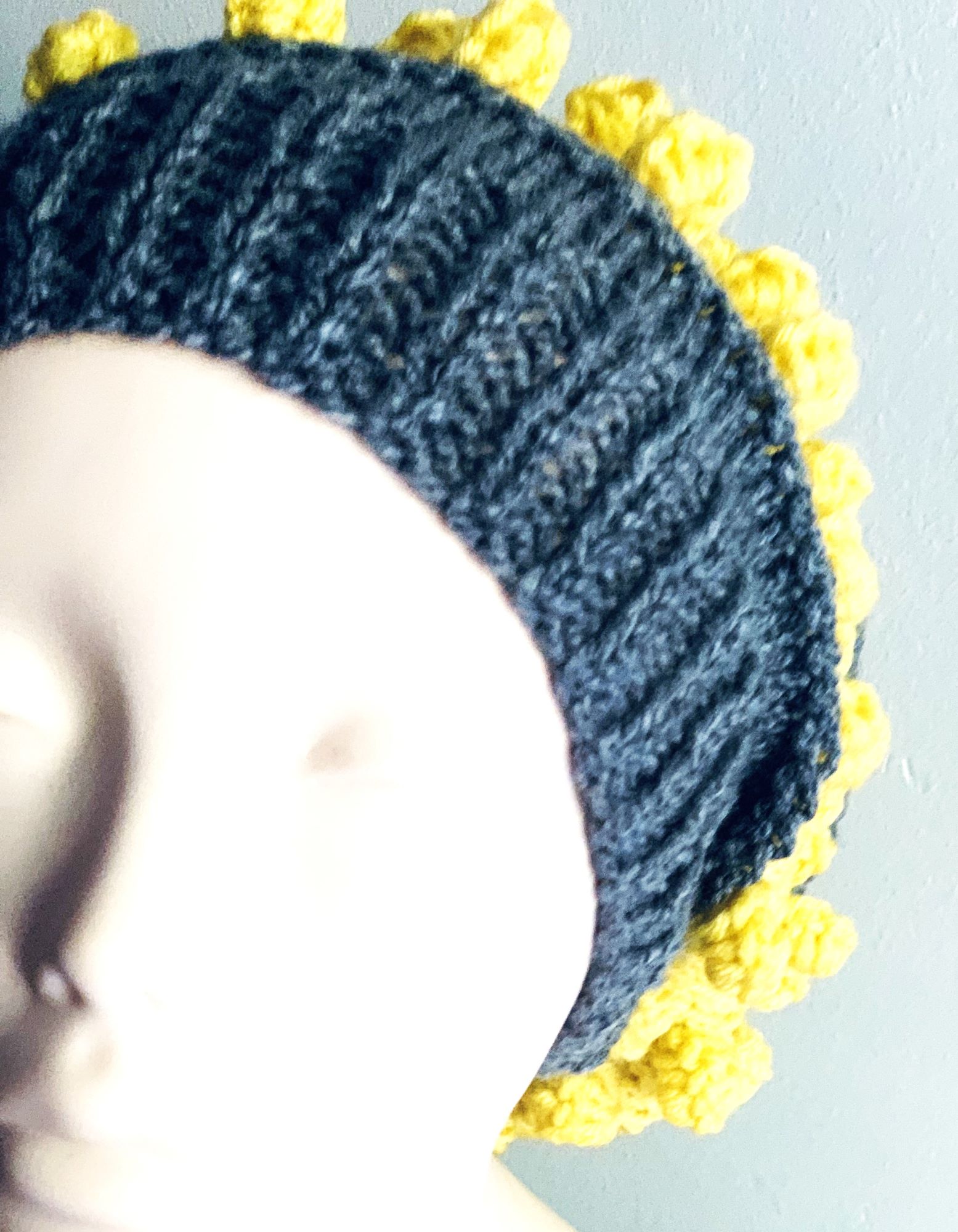 GORRO LANA GOIC DISEÑOS GRIS PARDO TEJIDO A MANO DISEÑO EXCLUSIVO - 2