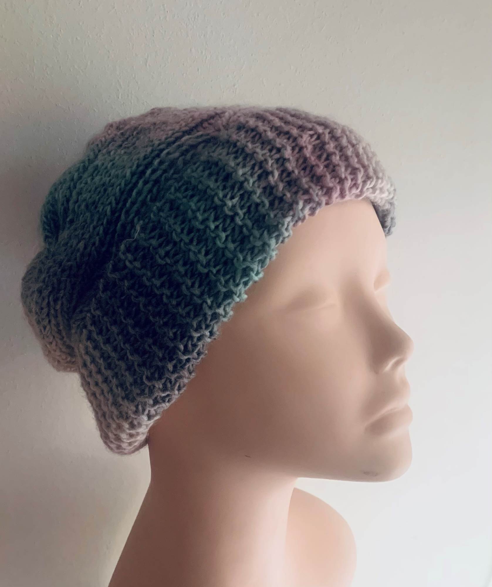 GORRO LANA GOIC DISEÑOS MULTICOLOR TEJIDO A MANO DISEÑO EXCLUSIVO - 2
