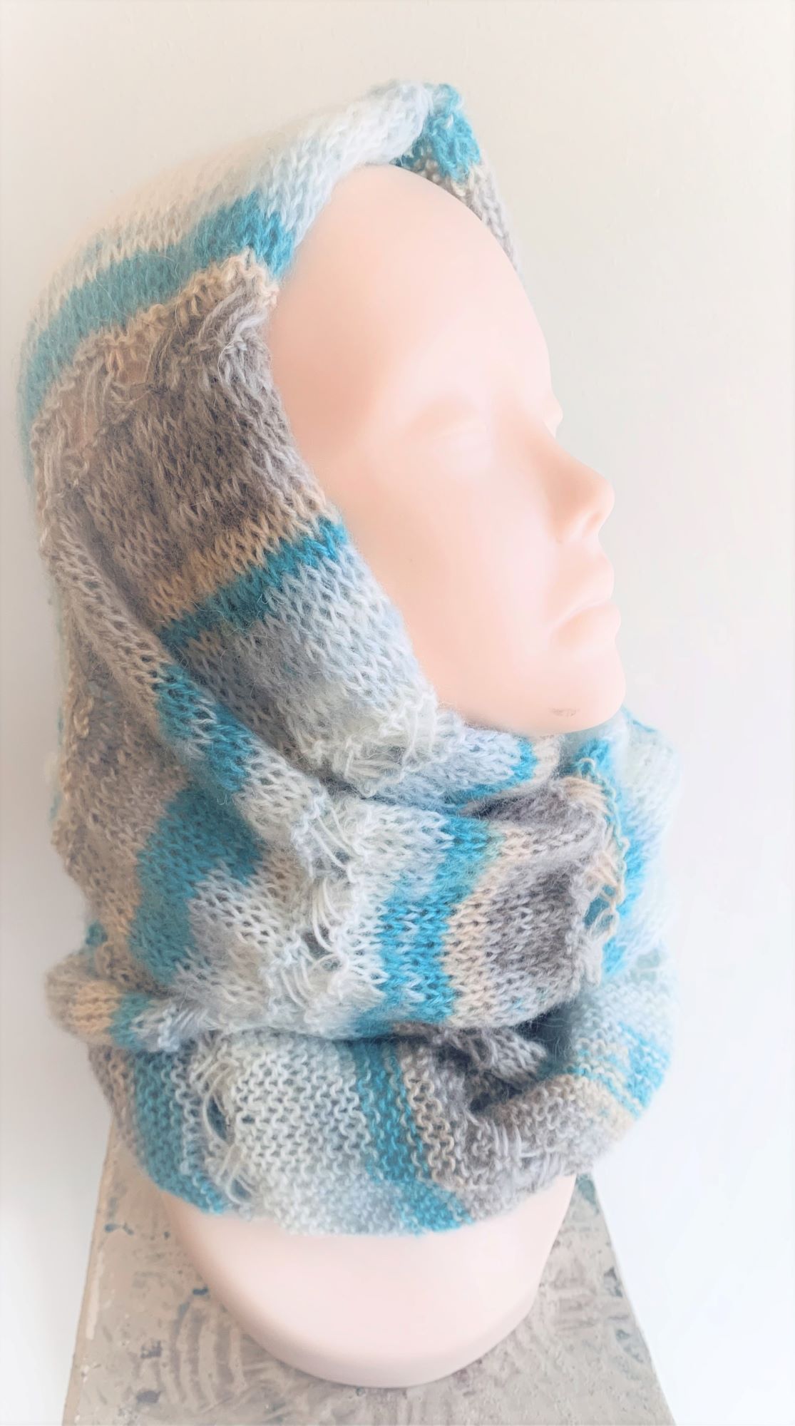 BUFANDA LANA GOIC DISEÑOS MULTICOLOR HECHA A MANO A DOS AGUJAS DISEÑO EXCLUSIVO - 1