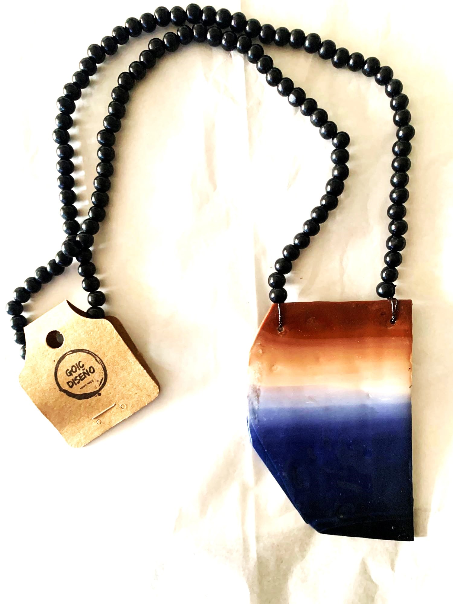 COLLAR DE PORCELANA GOIC DISEÑOS HECHO A MANO DISEÑO EXCLUSIVO - 1