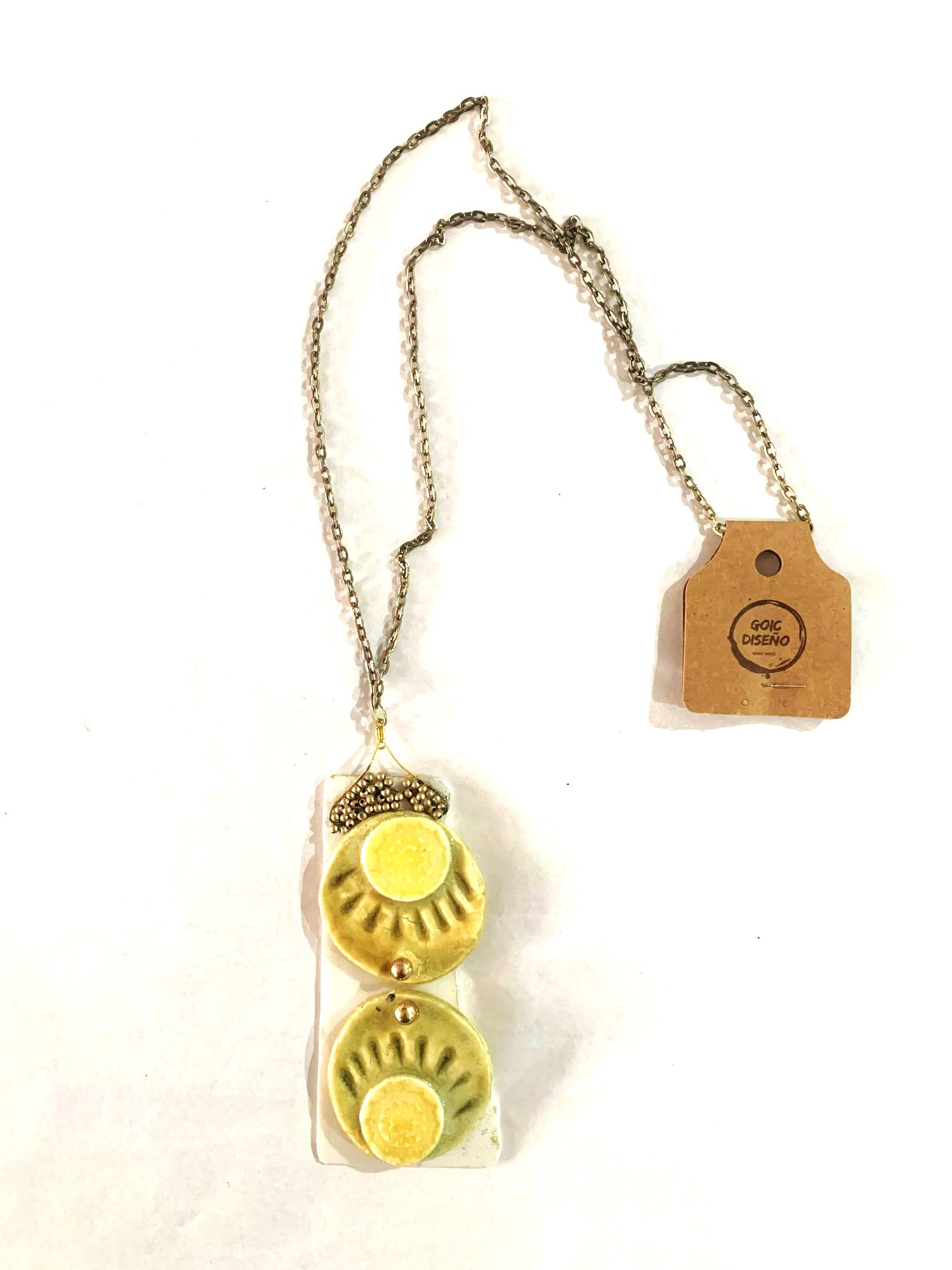 COLLAR DE PORCELANA GOIC DISENOS HECHO A MANO DISENO EXCLUSIVO